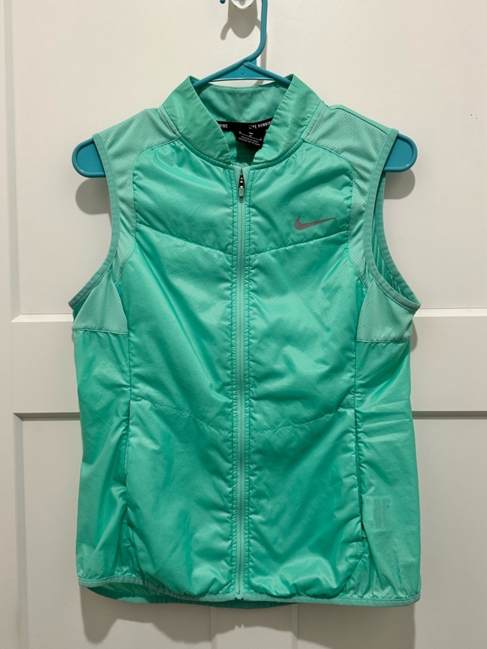 Nike AeroLayer Running Vest Women's Medium Ocean Green Insulated Reflective